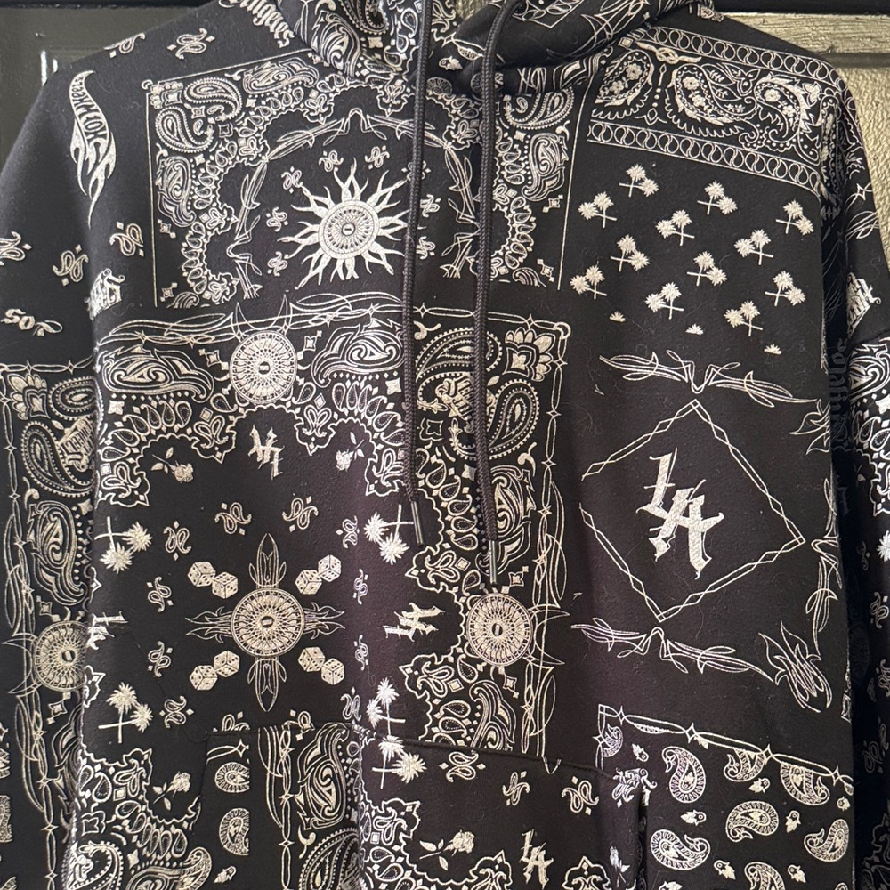 NWOT!!Hot Wheels Black and White LA Patterned Hoodie